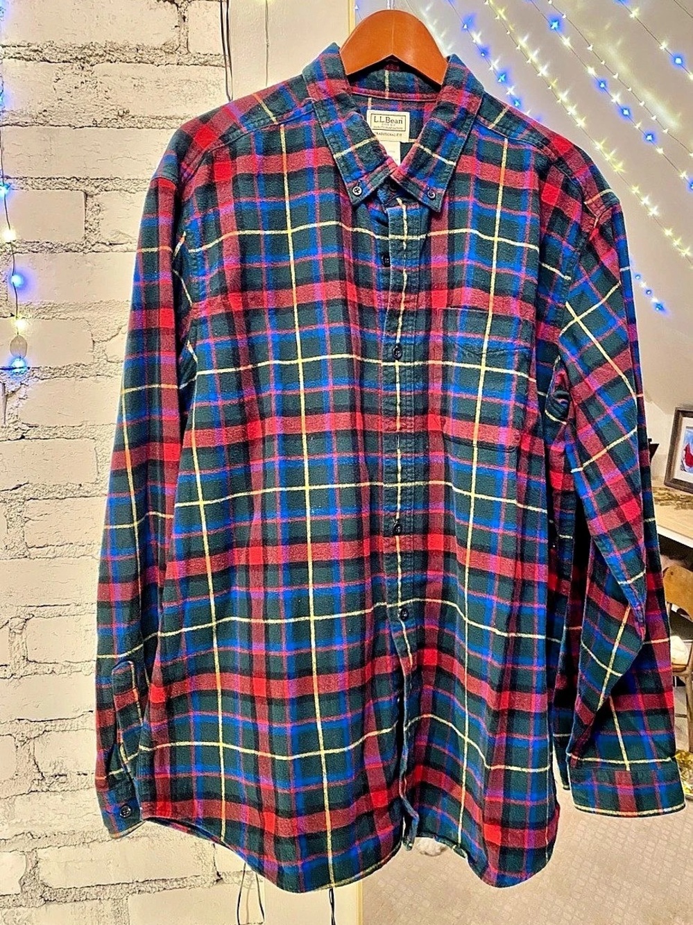 L.L.Bean Scotch Plaid Flannel Shirt, Traditional Fit Men's Blue & Red XL - Picture 2 of 4